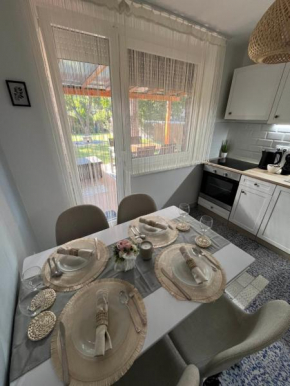 Hugo Residence